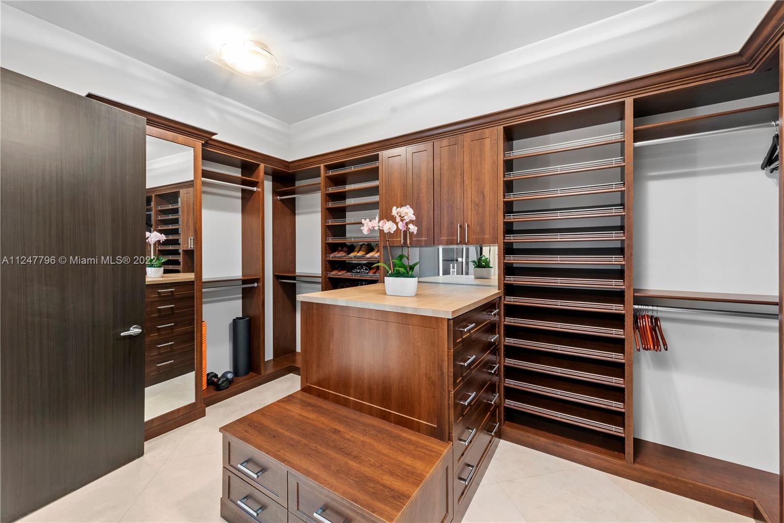 TURNBERRY OCEAN COLONY NO - Residential