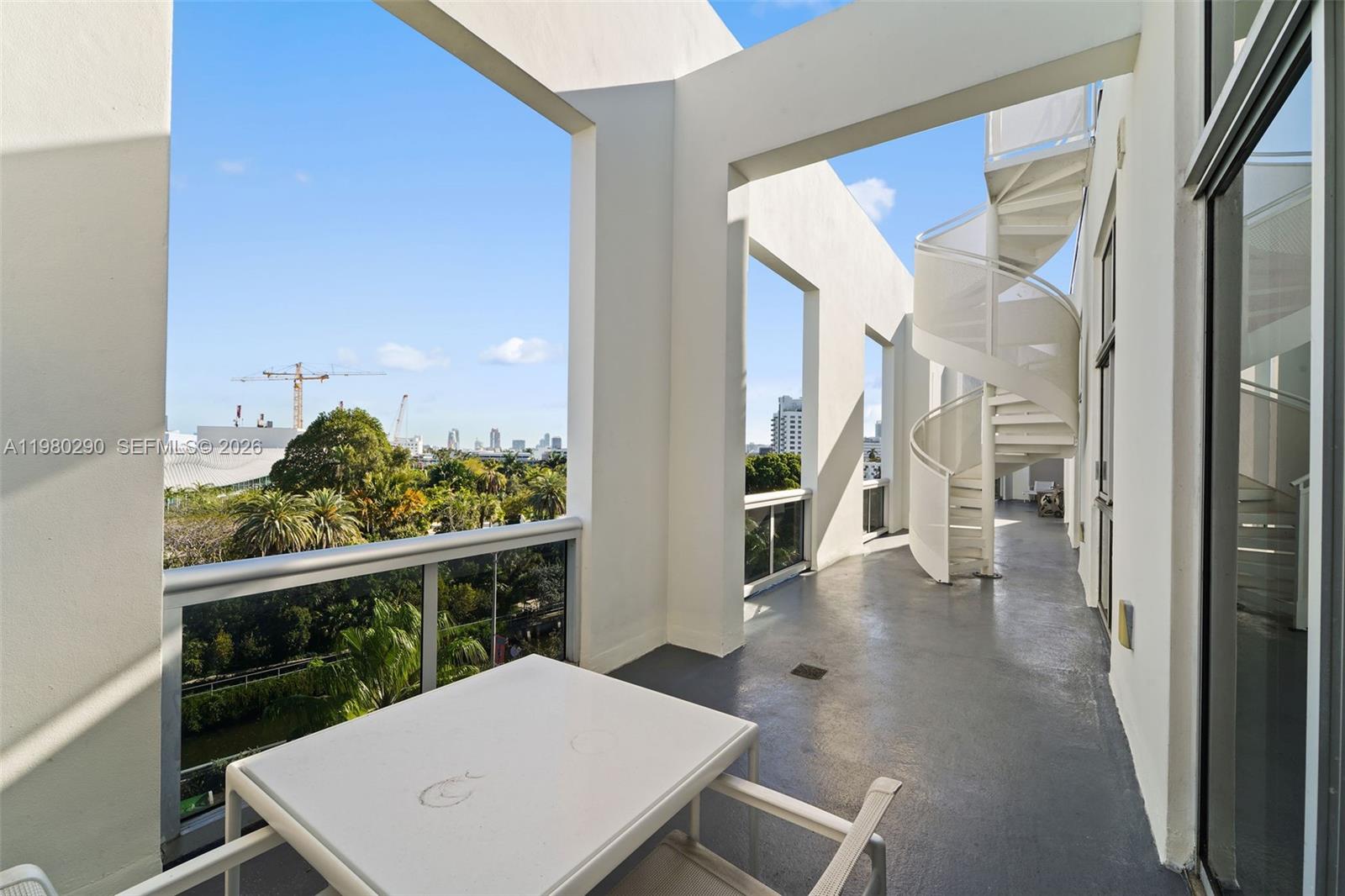 THE MERIDIAN CONDO - Residential