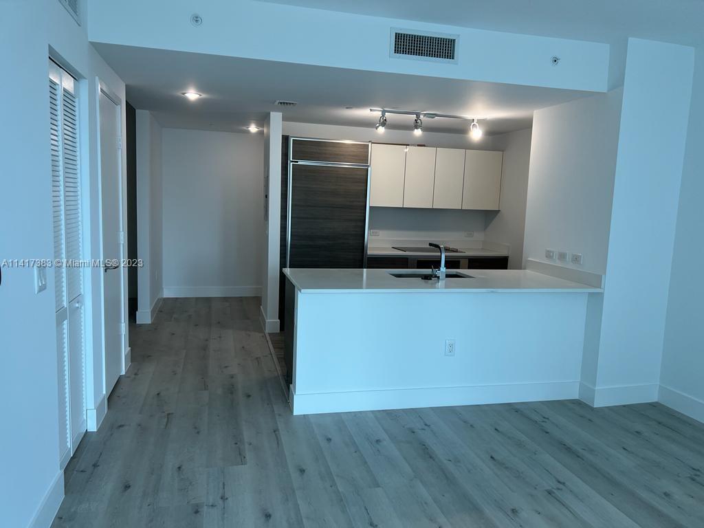 MILLECENTO - Residential Lease