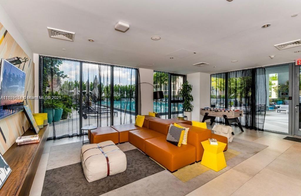 3401 MIDTOWN CONDO - Residential Lease