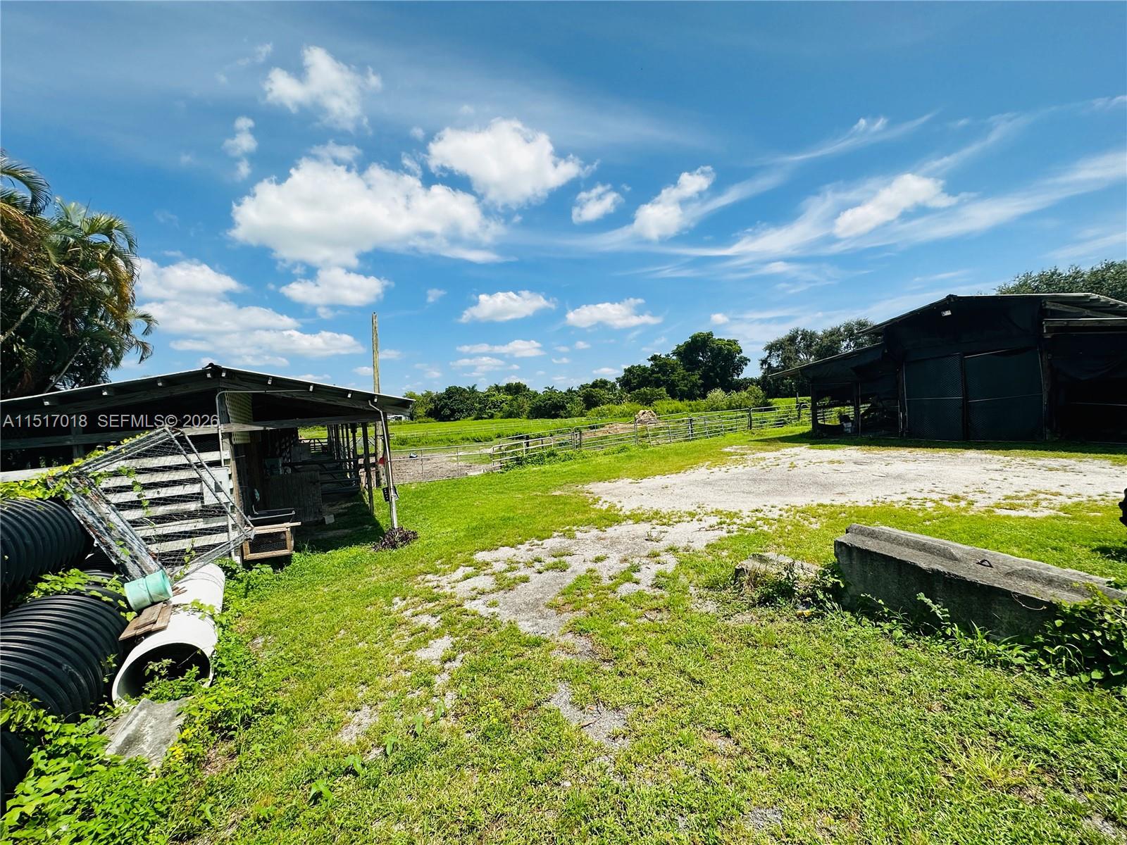 CHAMBERS LAND CO SUB SE1/ - Residential