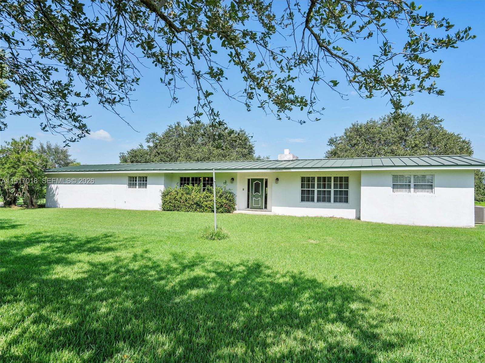 CHAMBERS LAND CO SUB SE1/ - Residential