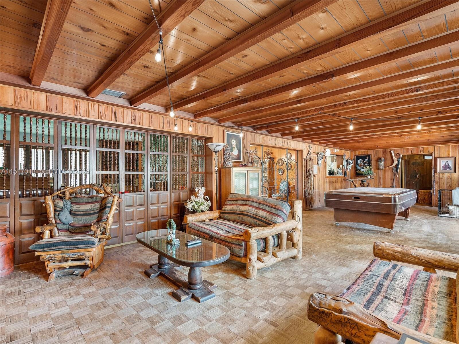 CHAMBERS LAND CO SUB SE1/ - Residential