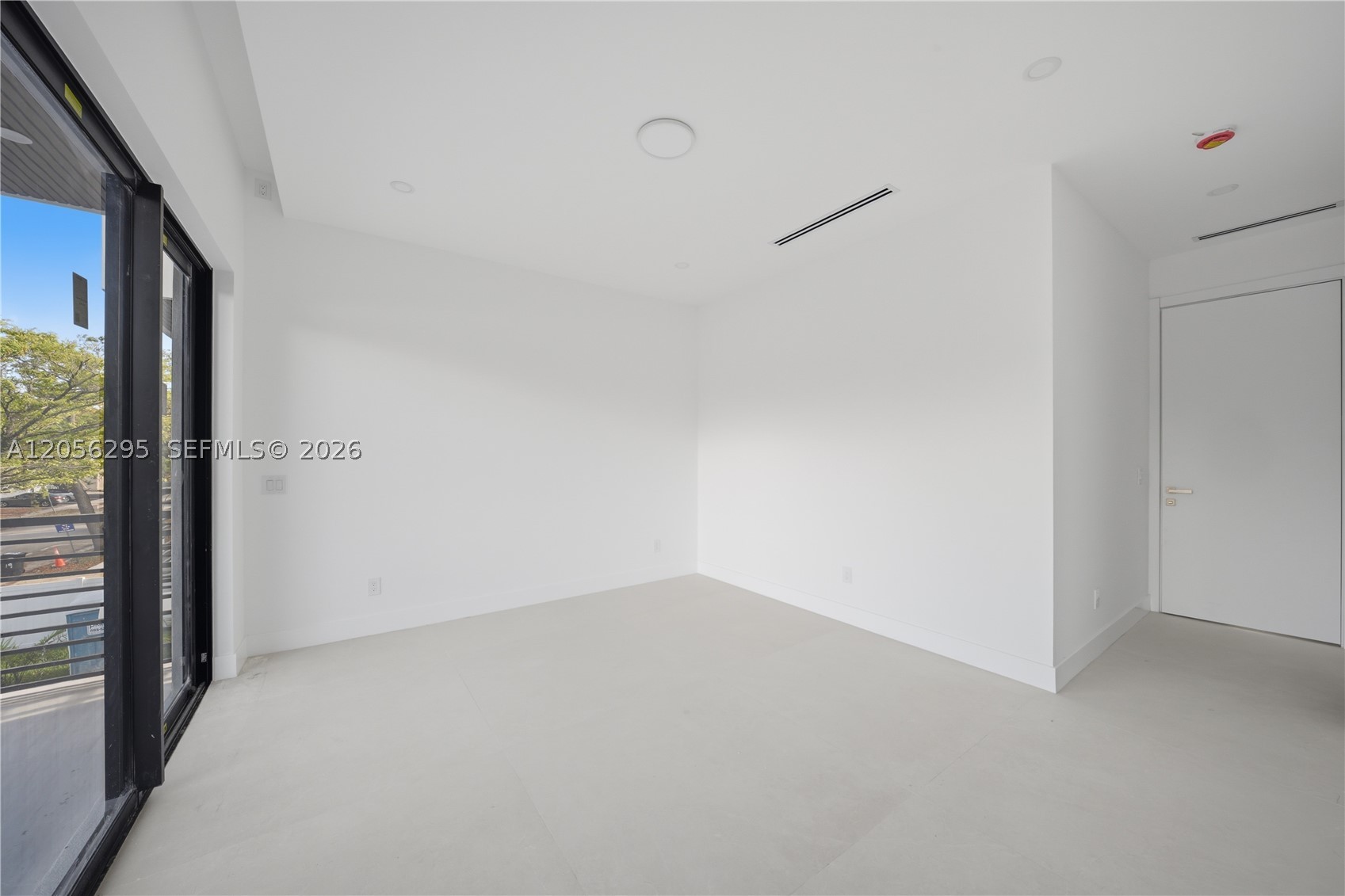 BEVERLY HEIGHTS - Residential