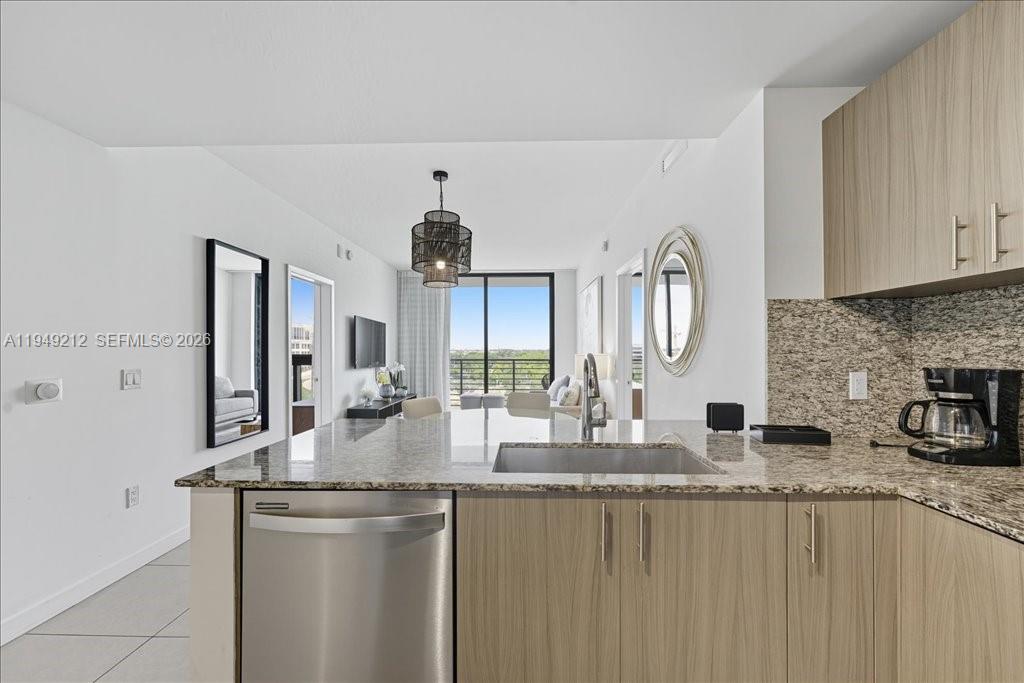 5350 PARK CONDO - Residential Lease
