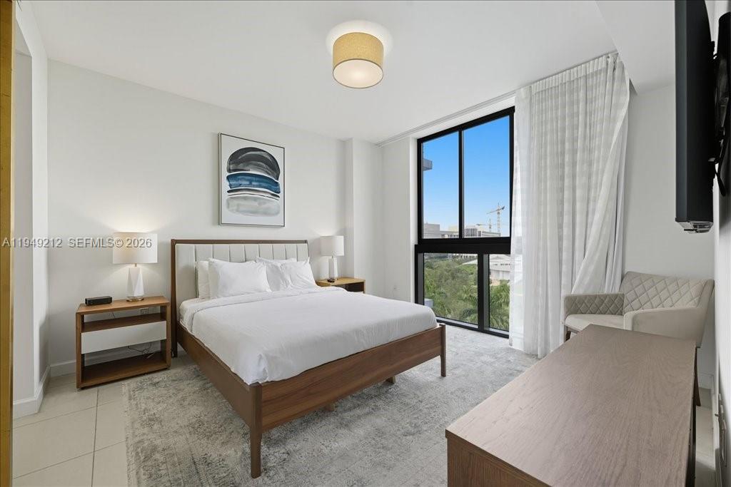5350 PARK CONDO - Residential Lease