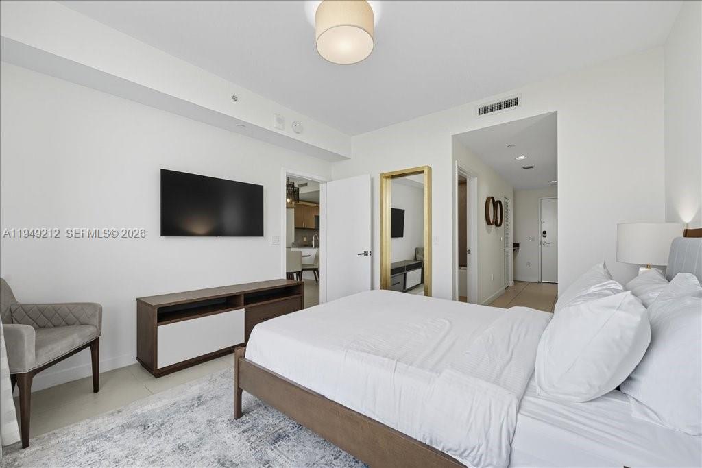 5350 PARK CONDO - Residential Lease