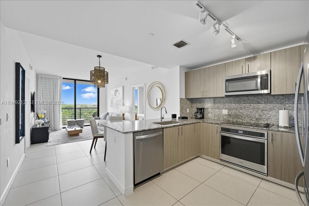 5350 PARK CONDO - Residential Lease