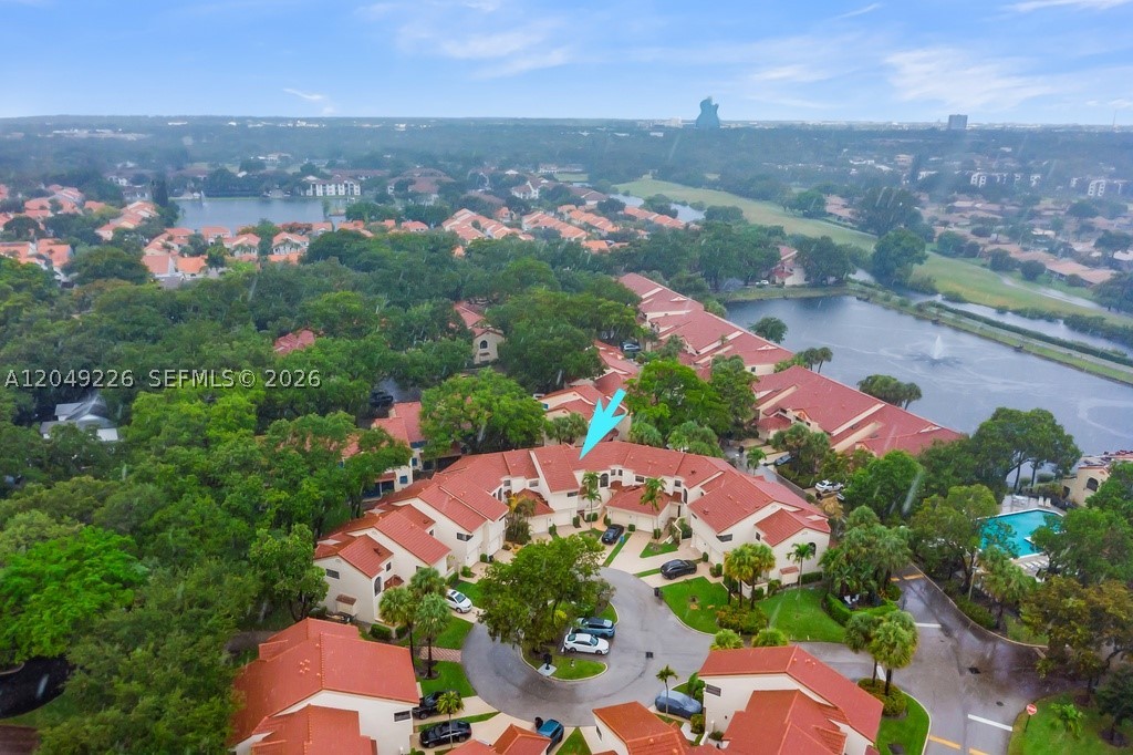 EMERALD OAKS 22 CONDO - Residential