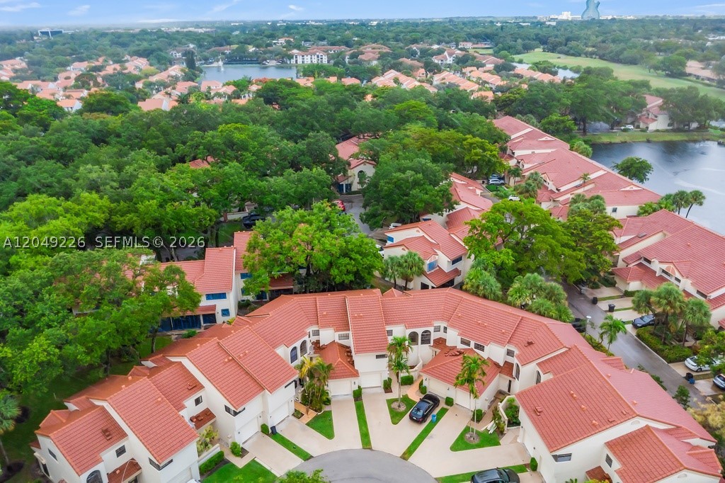 EMERALD OAKS 22 CONDO - Residential