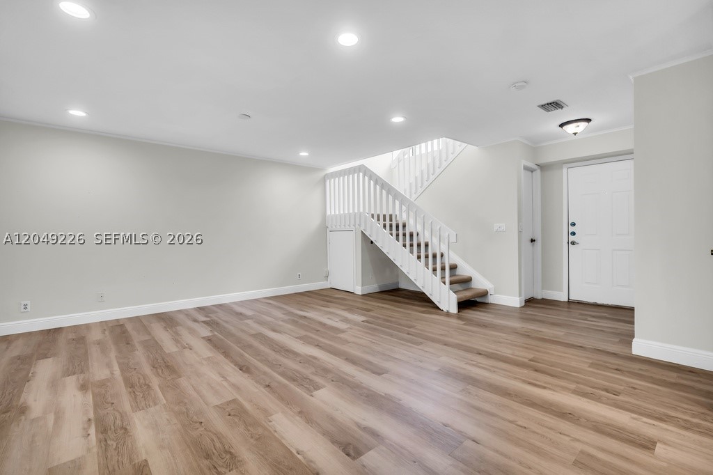 EMERALD OAKS 22 CONDO - Residential