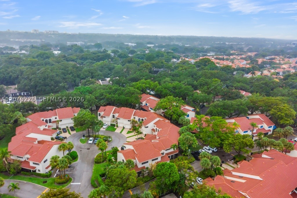 EMERALD OAKS 22 CONDO - Residential