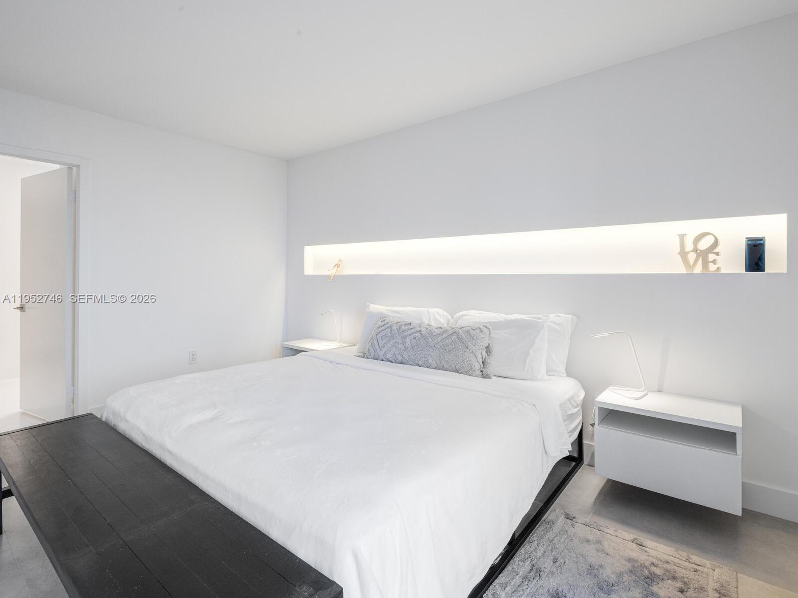 WATERVIEW CONDO - Residential