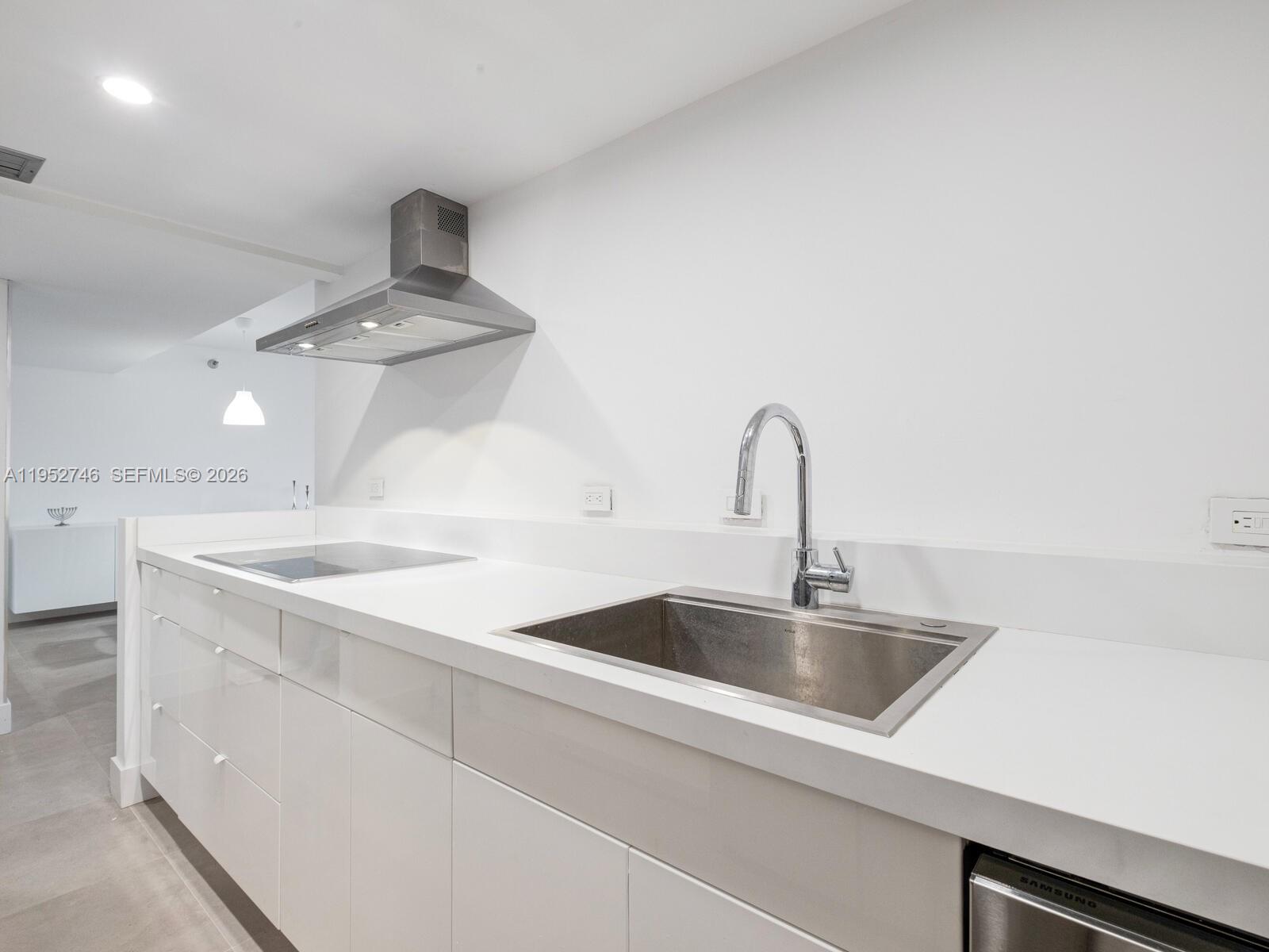 WATERVIEW CONDO - Residential