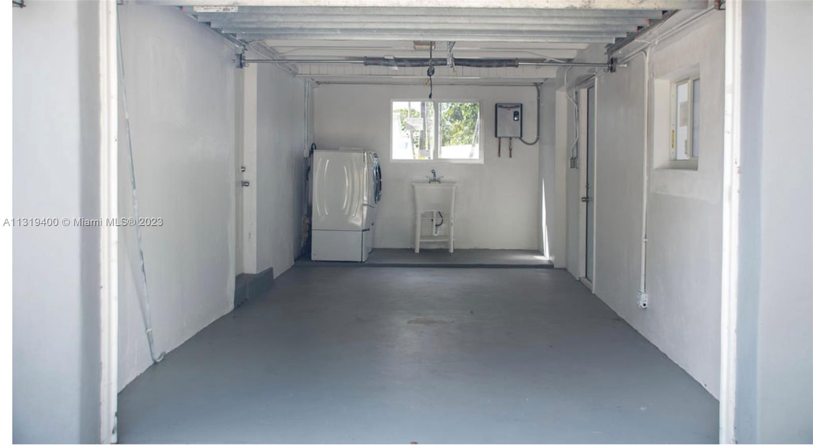 LIBERTY PARK ESTATES SEC - Residential Lease