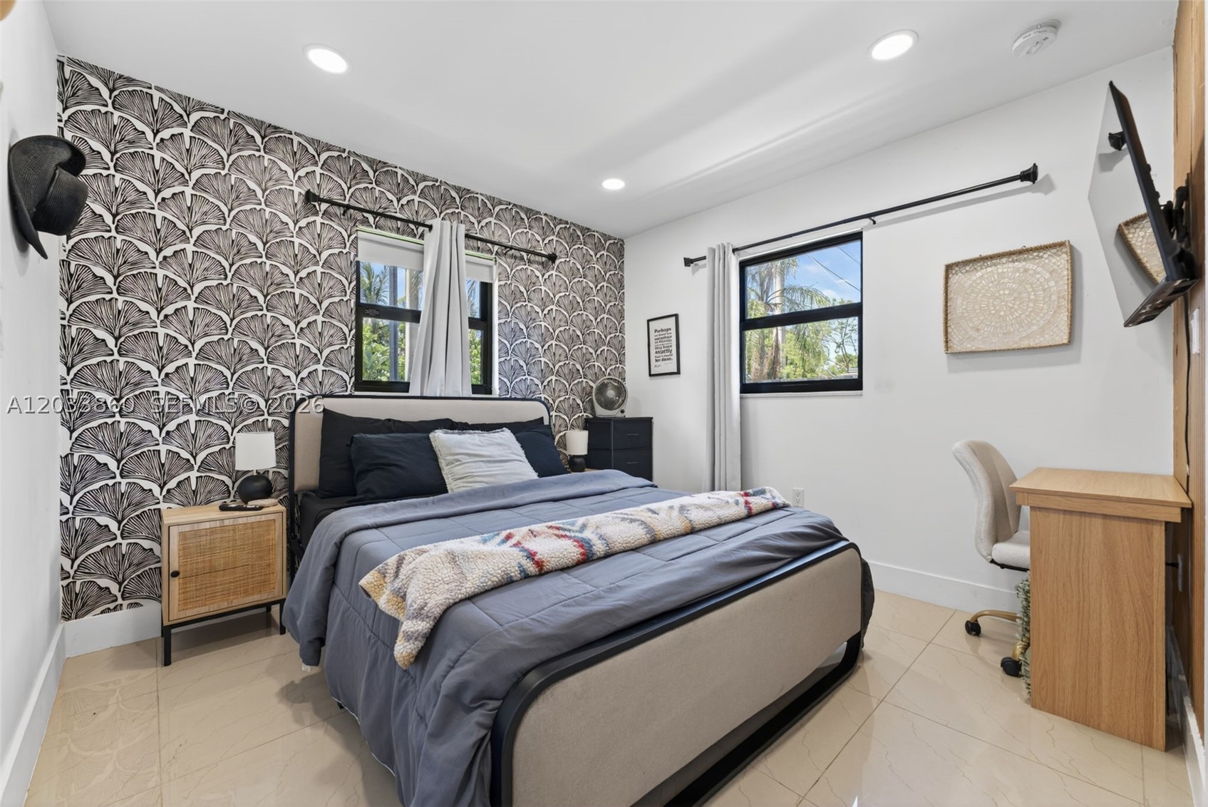 COLLIER MANOR - Residential