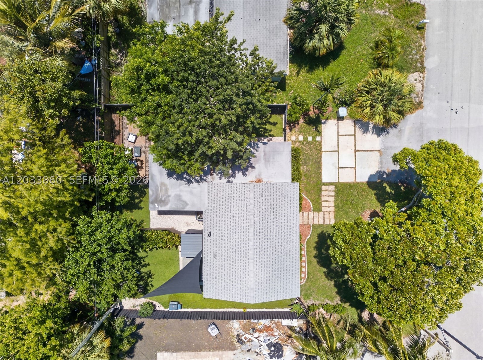 COLLIER MANOR - Residential