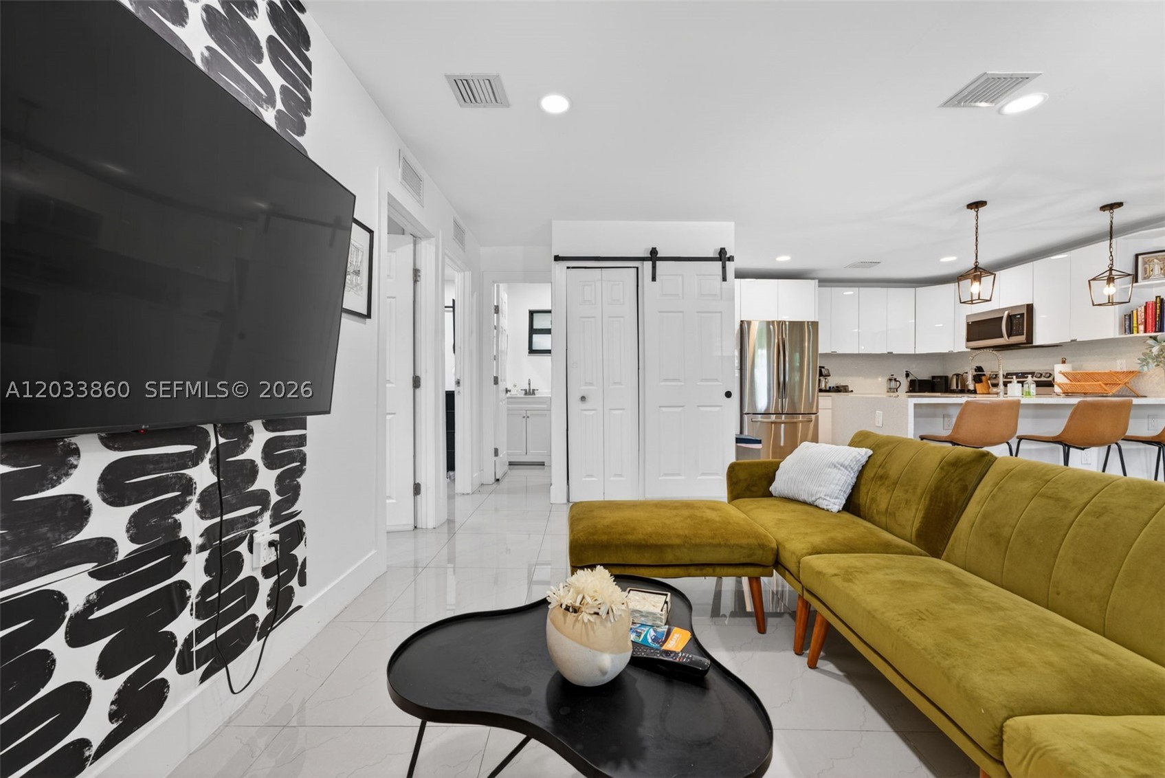 COLLIER MANOR - Residential