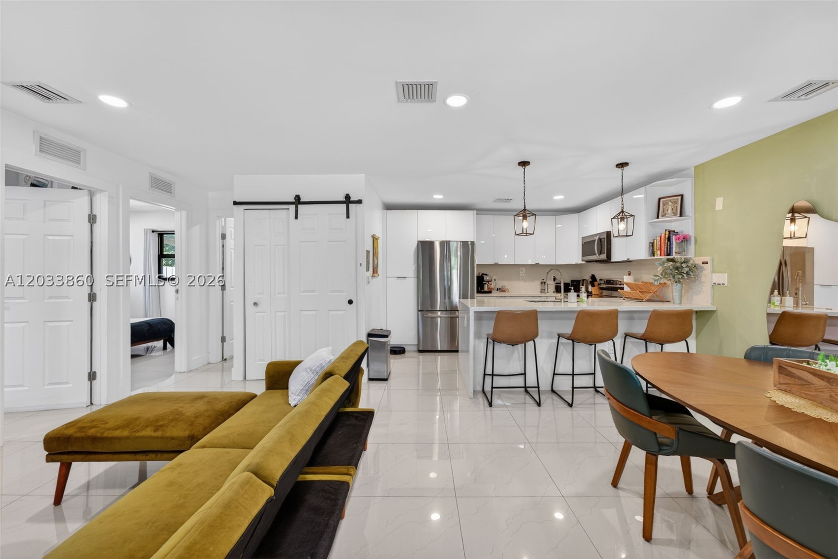 COLLIER MANOR - Residential