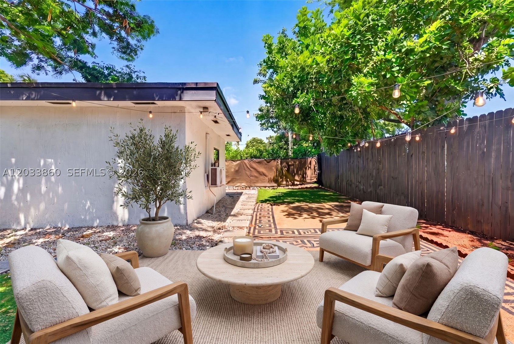 COLLIER MANOR - Residential
