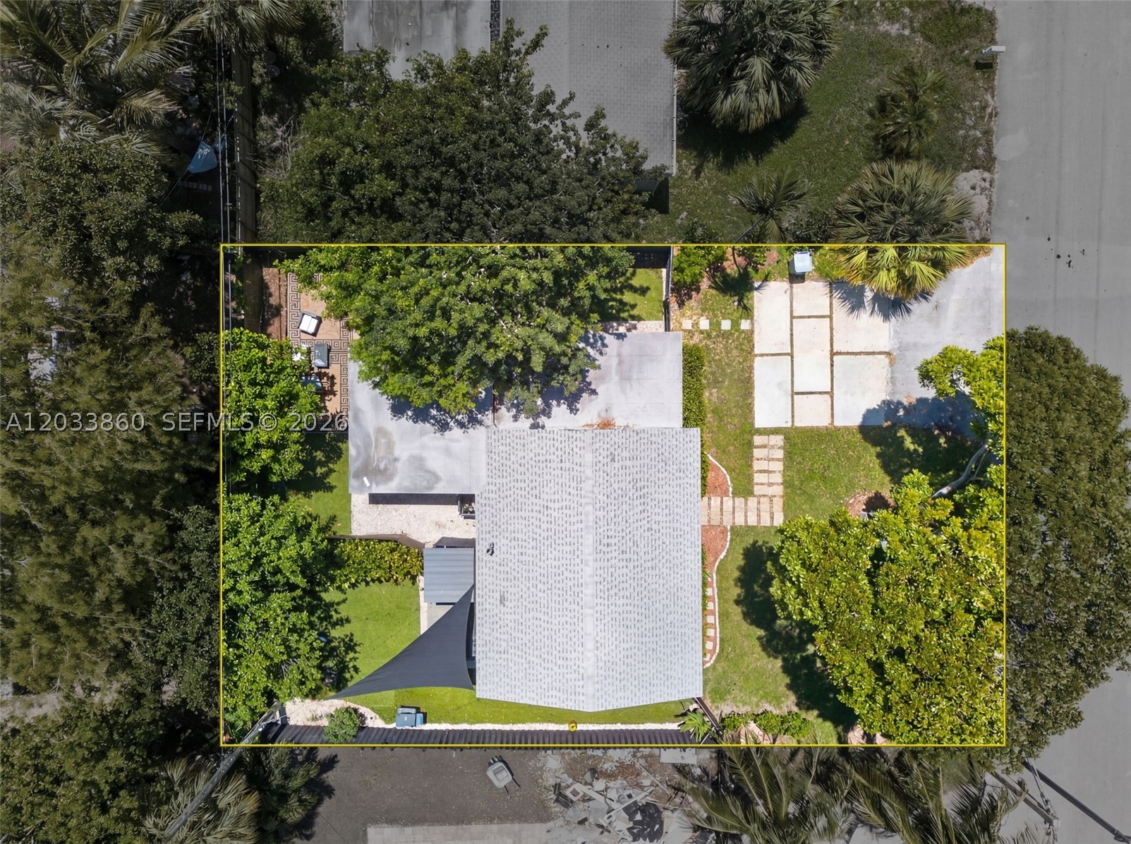 COLLIER MANOR - Residential