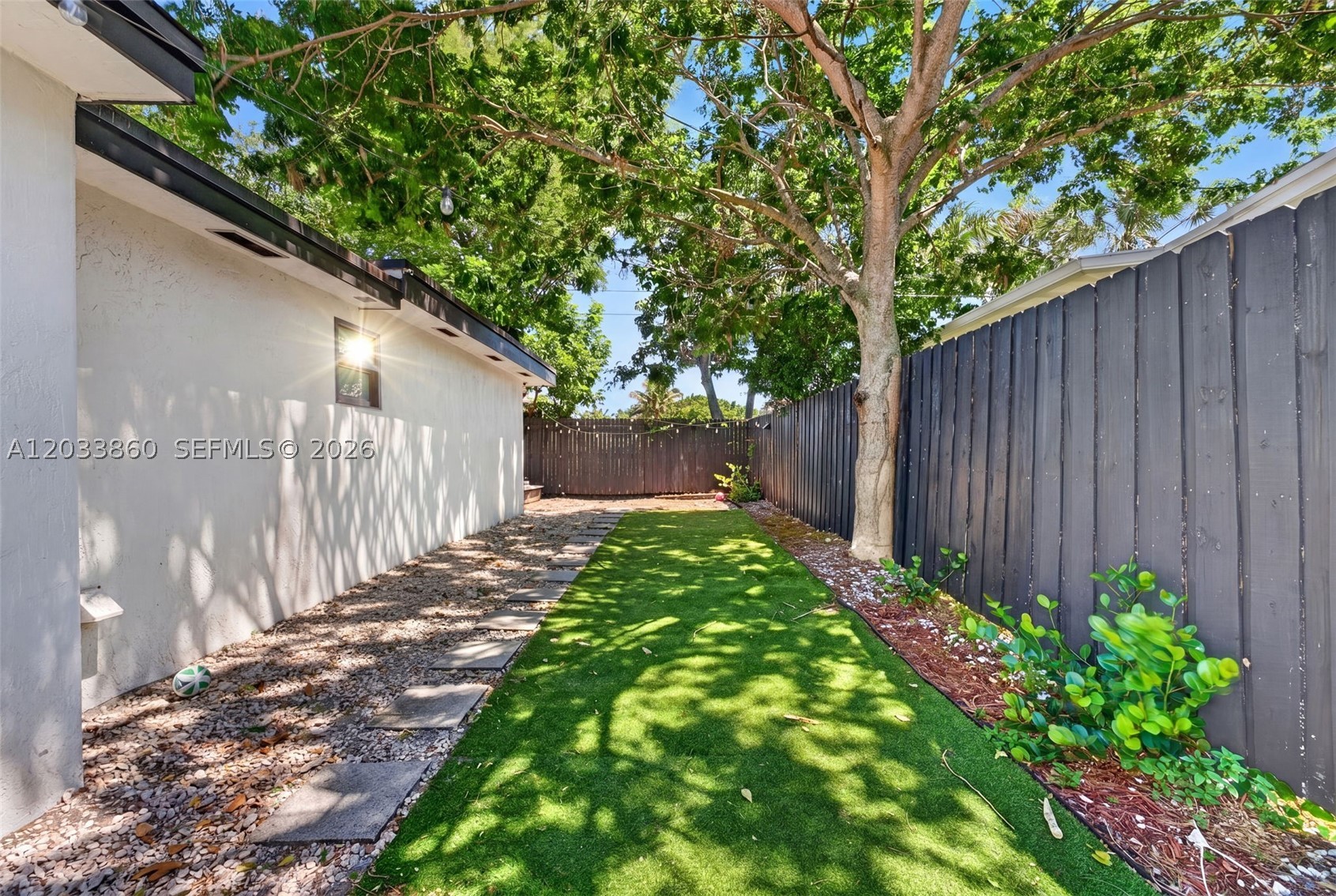 COLLIER MANOR - Residential