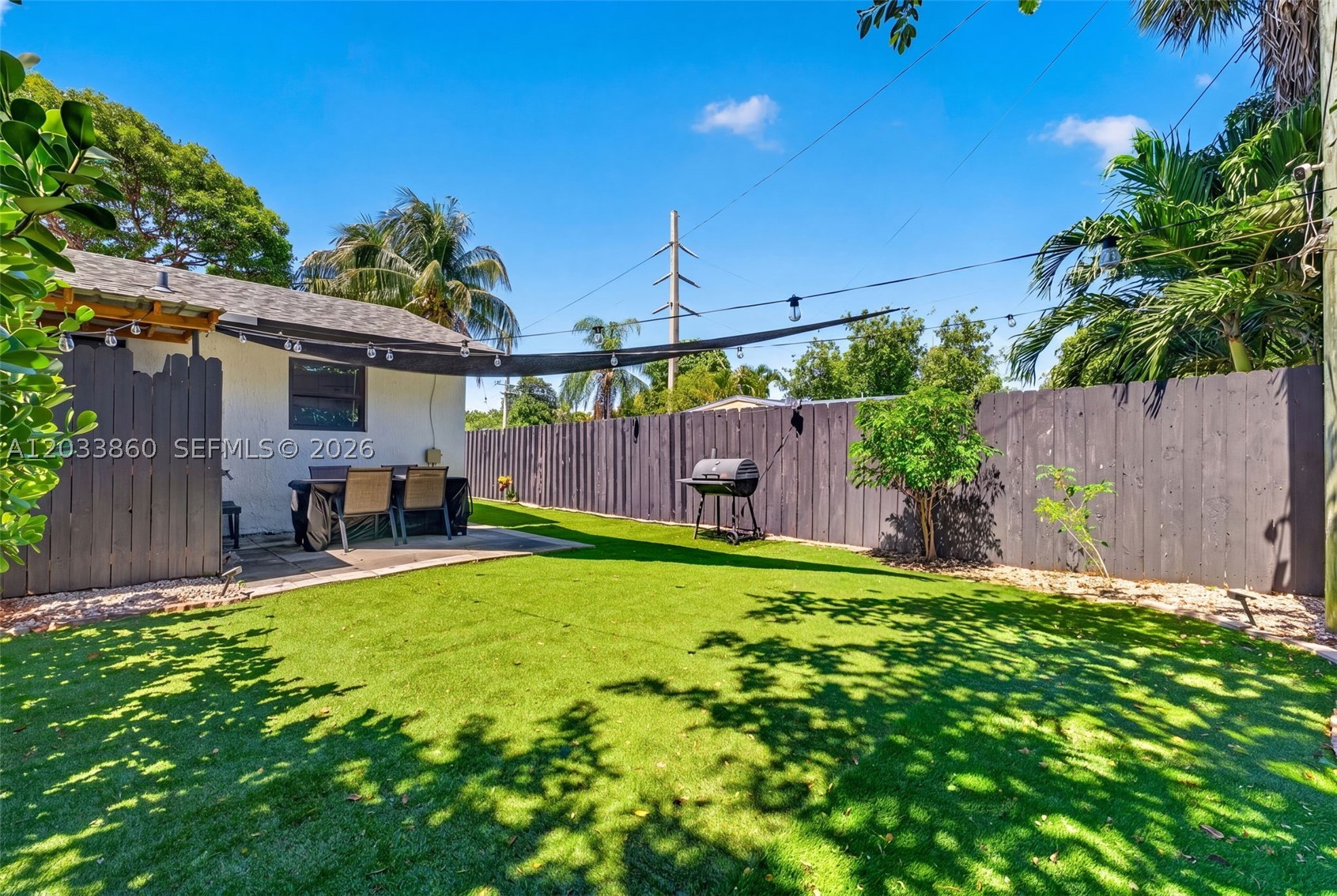 COLLIER MANOR - Residential