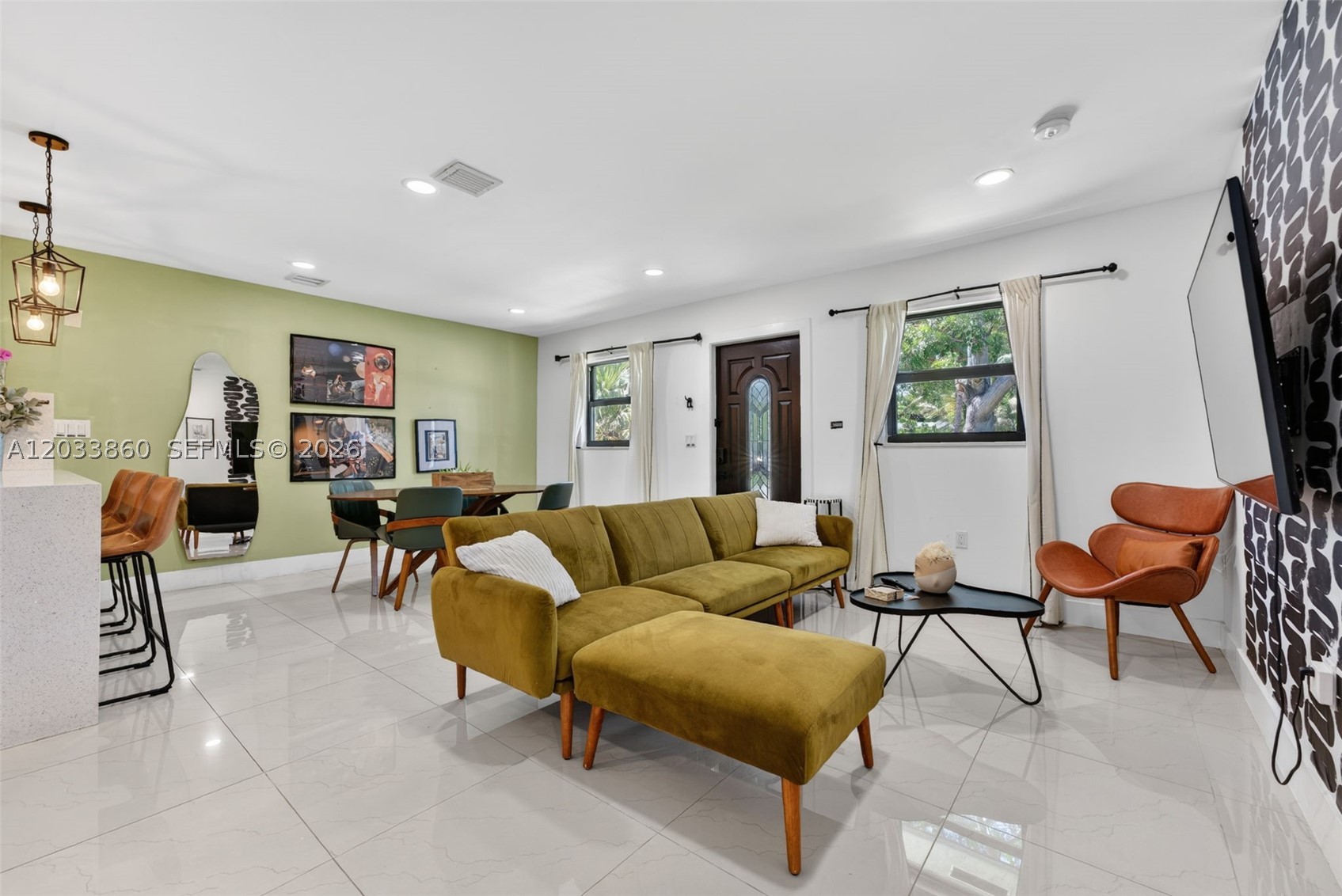 COLLIER MANOR - Residential