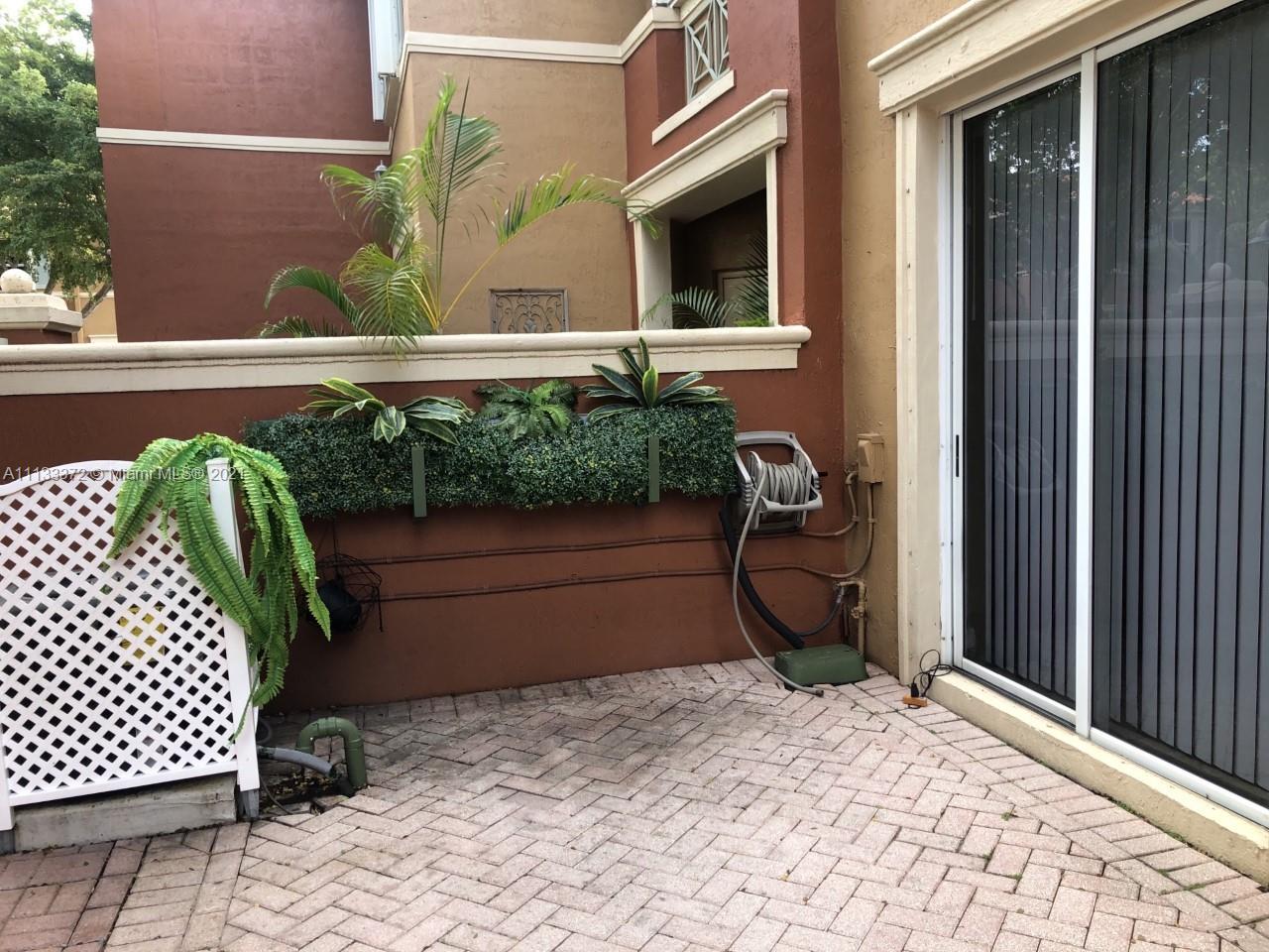 BEATIFUL TOWNHOUSE IN THE HEART OF DORAL IN THE GATED COMMUNITY OF "THE GATES". 2 FULL BEDROOMS, 2 FULL BATHROOMS + 1HALF BATH.GREAT FLOOR PLAN W/SOCIAL AREA DOWNSTAIRS AND BEDROOMS UPSTAIRS.STAINLESS STEEL APPLIANCES. LAUNDRY W/D FULL SIZE. NEW A/C & WATER HEATER. LAMINATED FLOOR IN BEDROOMS AND TILE IN THE REST OF THE HOUSE. BEAUTIFUL GRADEN VIEW.GATED & SECURITY GUARD 24/7. POOL. PLAYGROUND. CLOSE TO A+SCHOOLS AND TURNPIKE EXIT. NEAR TO RESTAURANTS, ENTERTAINMENTS AND MORE!!!! MANDATORY RENTAL INSURANCE.