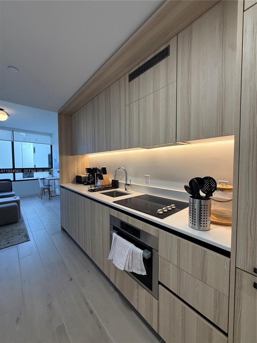 225 DISCTRICT - Residential