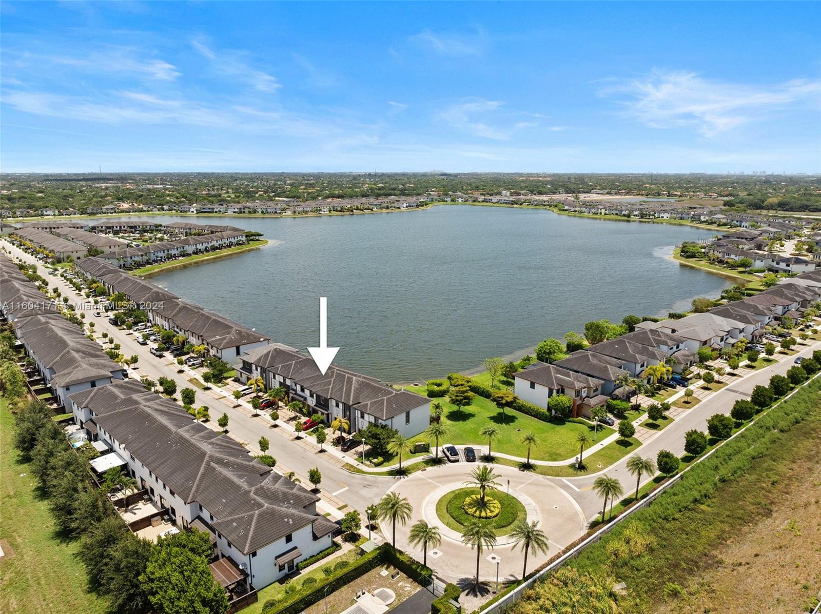 DUNNWOODY LAKE - Residential