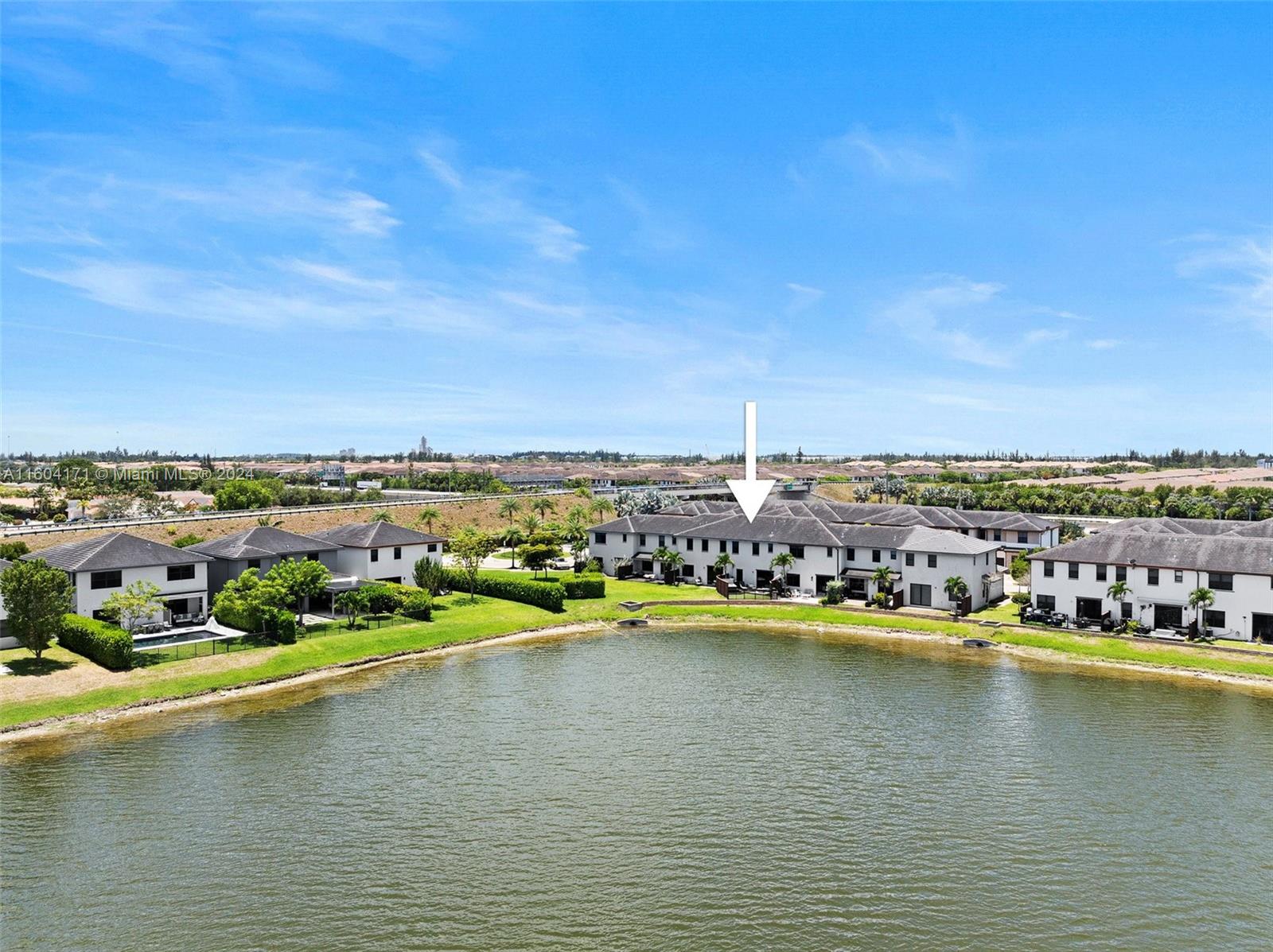 DUNNWOODY LAKE - Residential