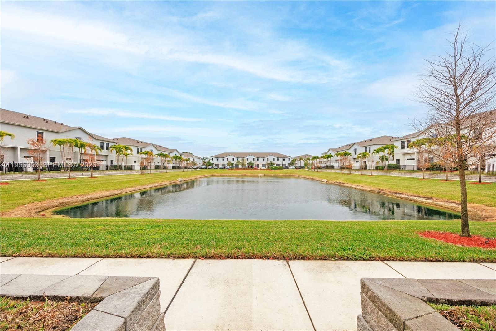 HIGHLAND OAKS - Residential