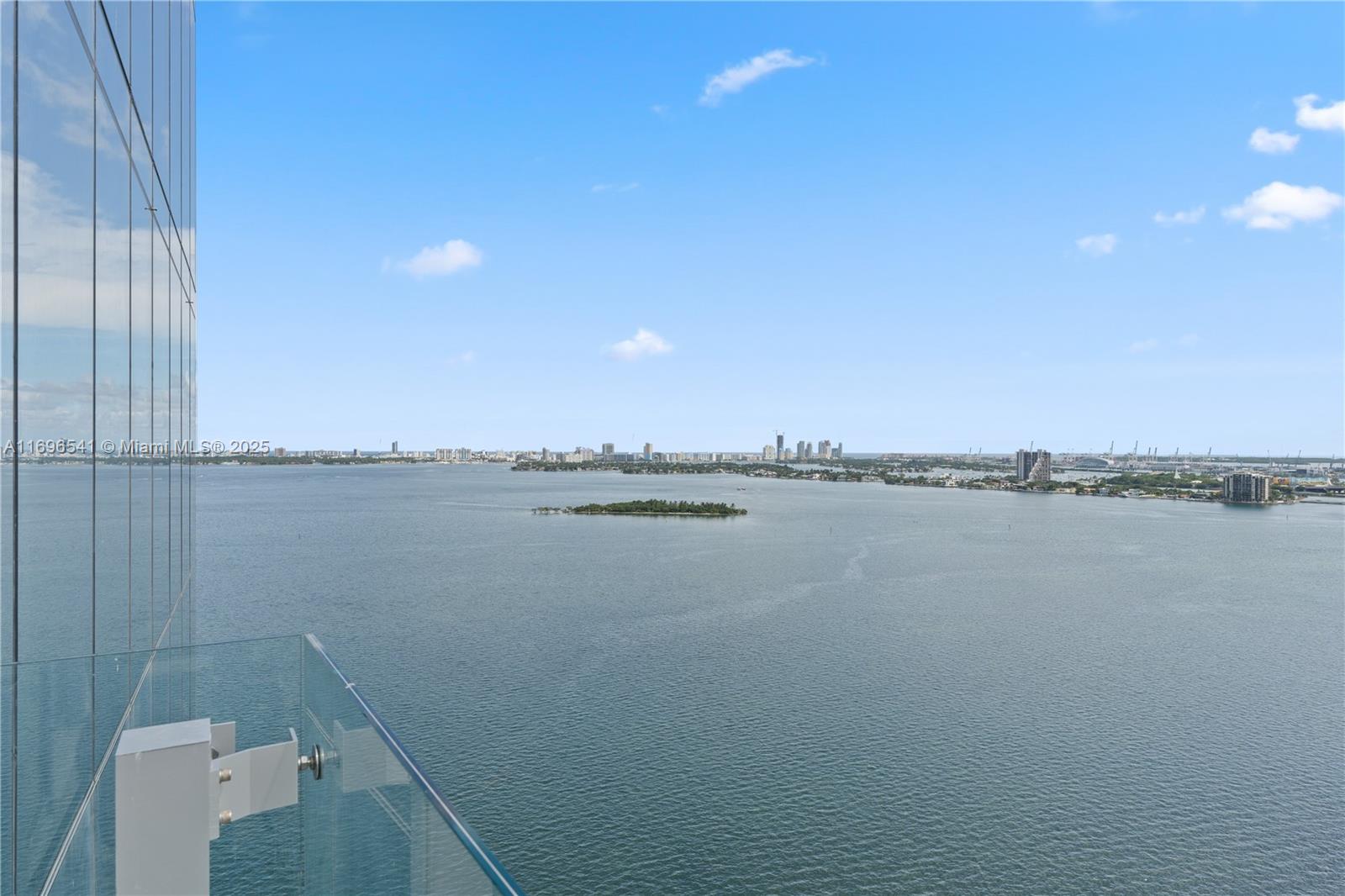 ESCOTTONIA PARK - Residential Lease