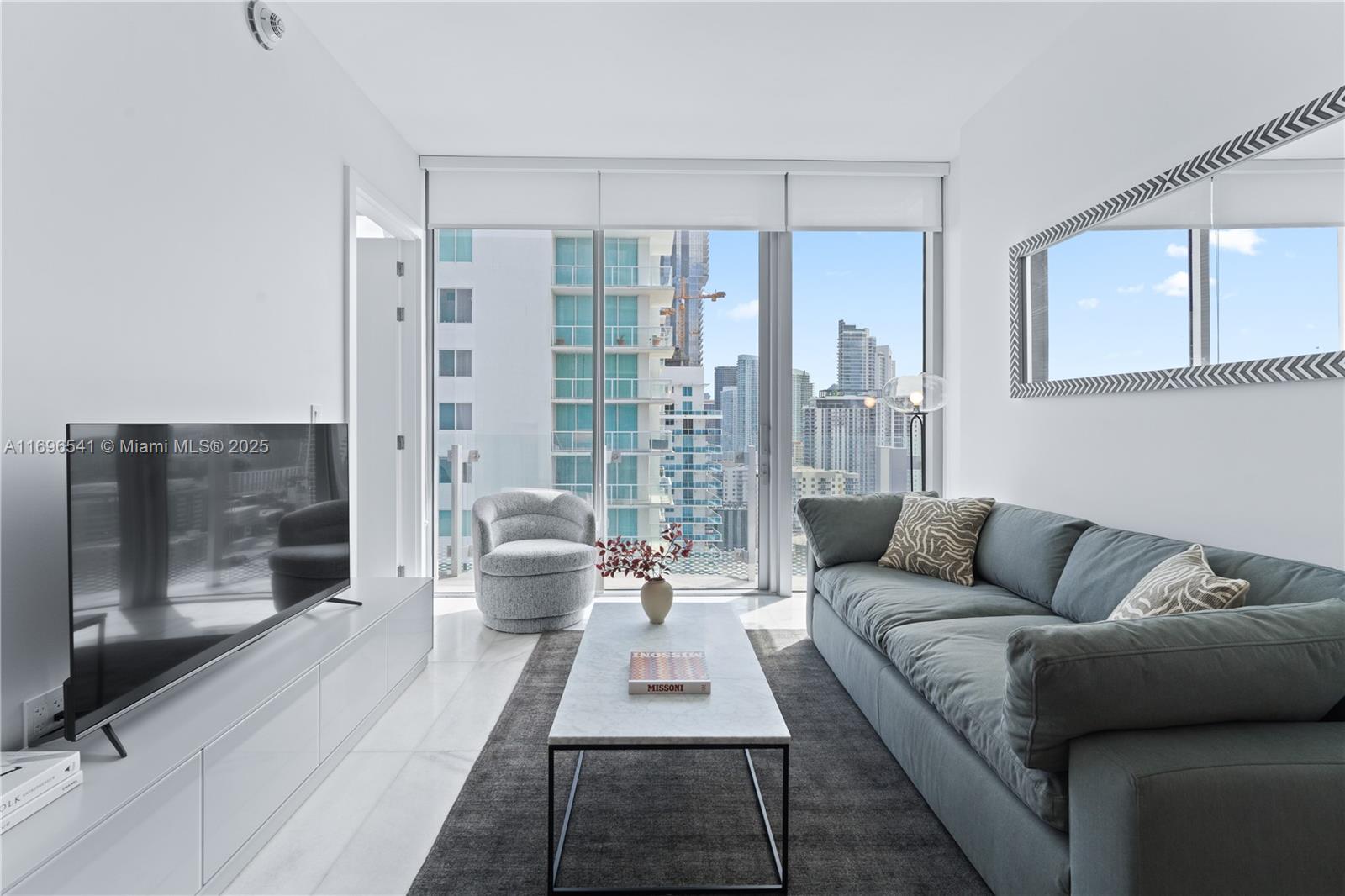 ESCOTTONIA PARK - Residential Lease