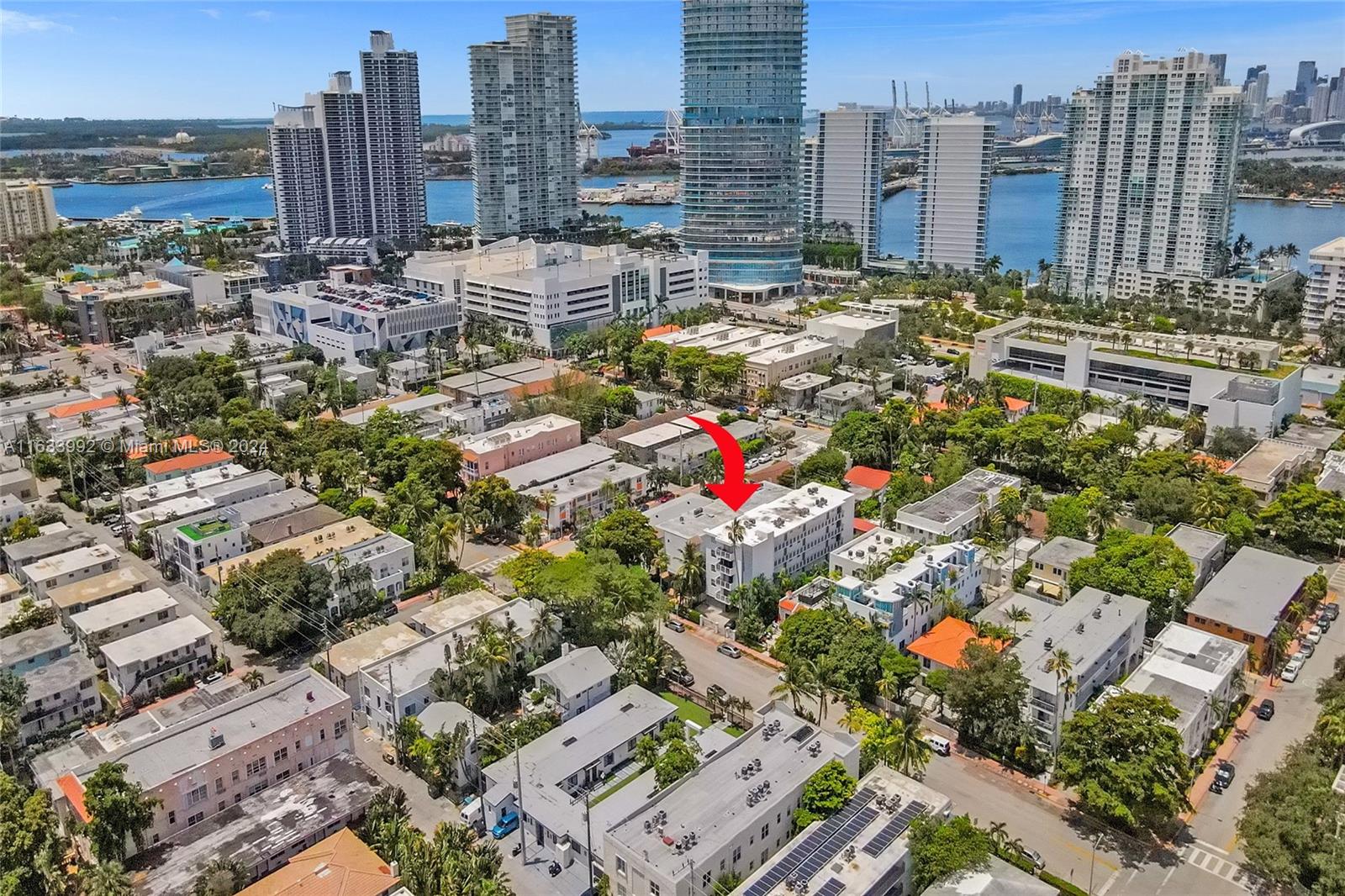 RONNY CONDO - Residential