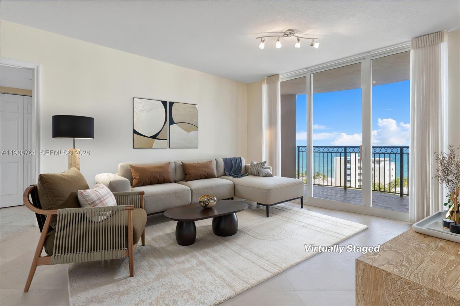VUE CONDO - Residential