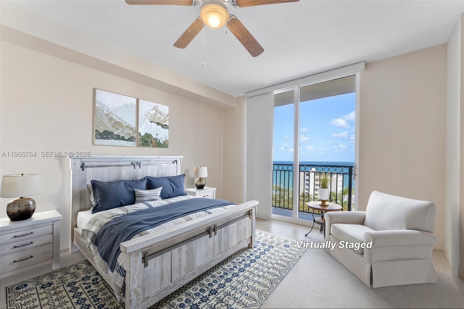 VUE CONDO - Residential
