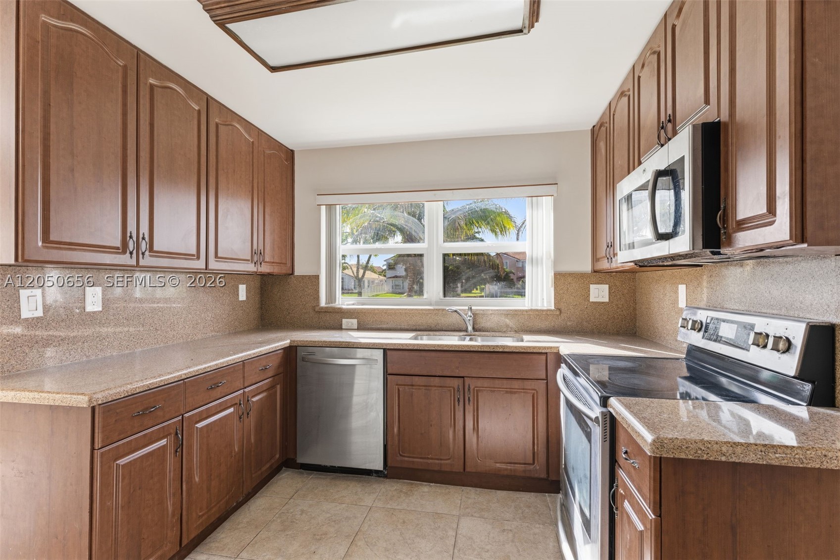 AMERITRAIL SECTION III - Residential