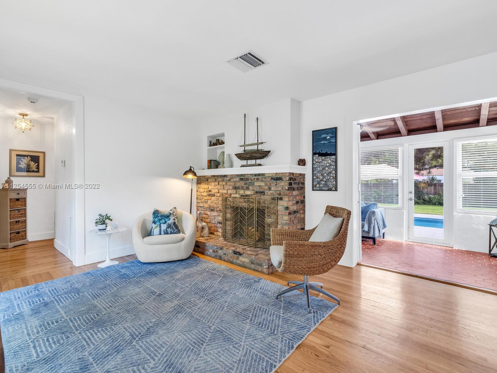 DUNNINGS MIAMI SHORES EXT - Residential