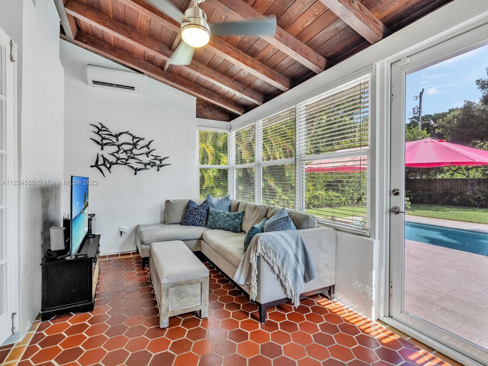 DUNNINGS MIAMI SHORES EXT - Residential
