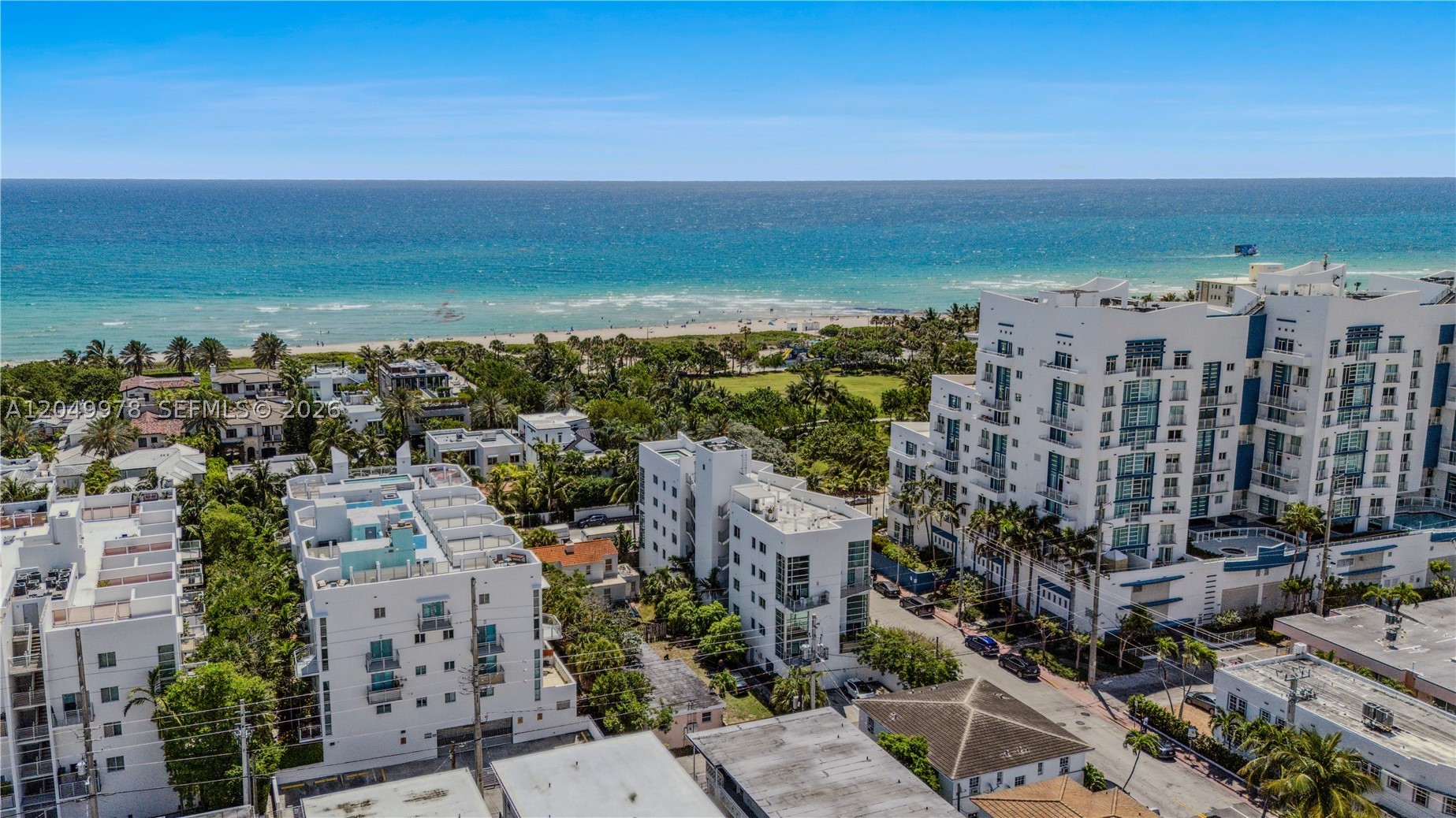 VILAMUR CONDO - Residential Lease