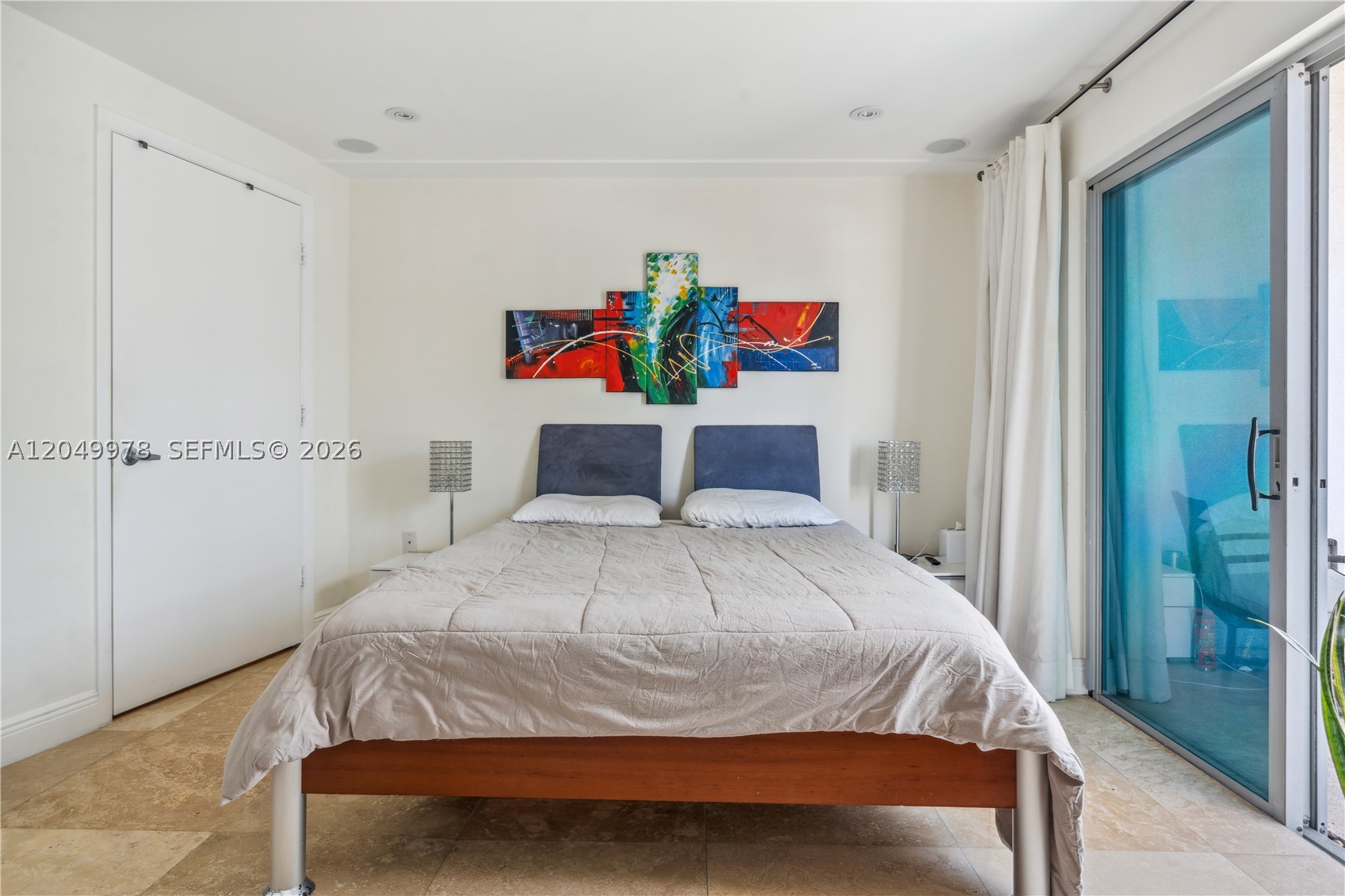 VILAMUR CONDO - Residential Lease
