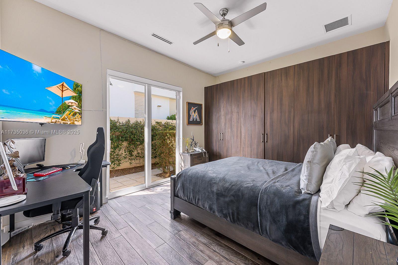 LAUDERDALE SHORES REAMEN - Residential