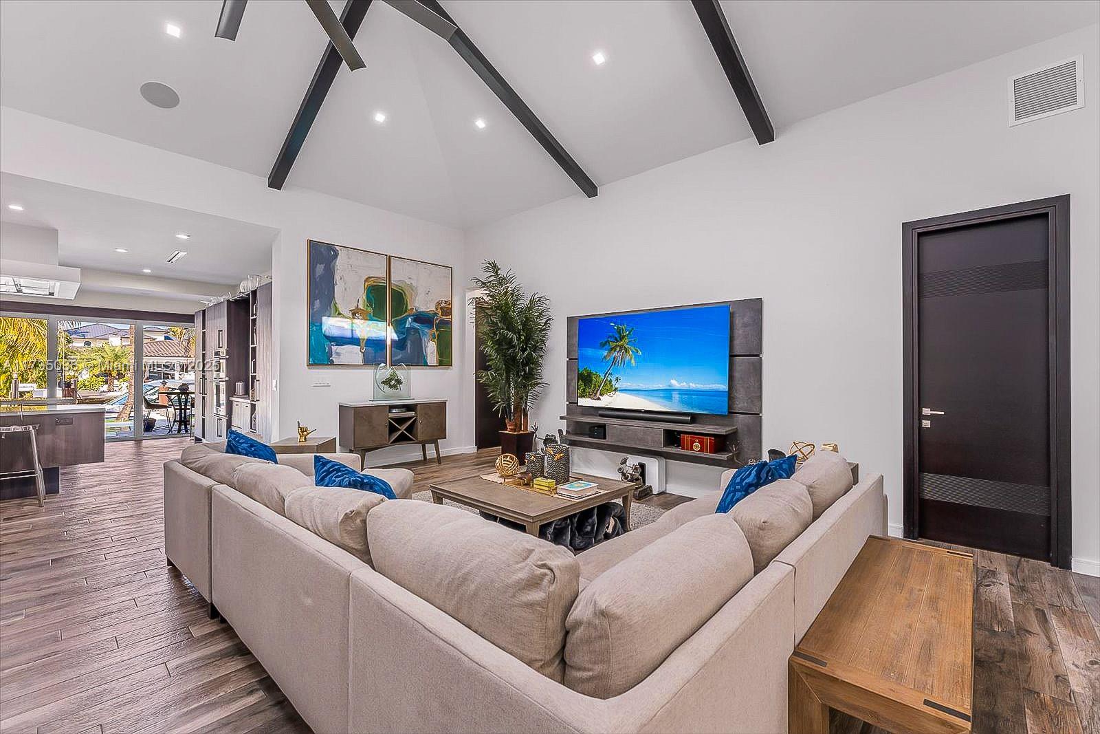 LAUDERDALE SHORES REAMEN - Residential