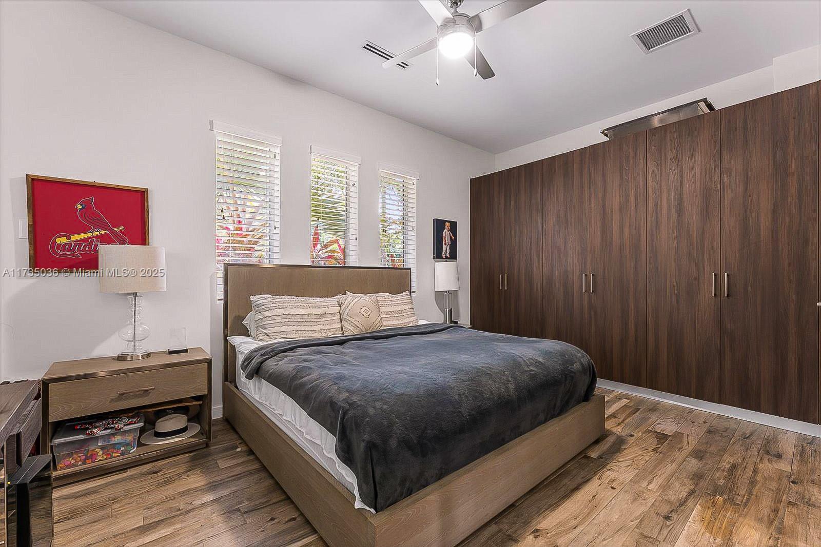 LAUDERDALE SHORES REAMEN - Residential