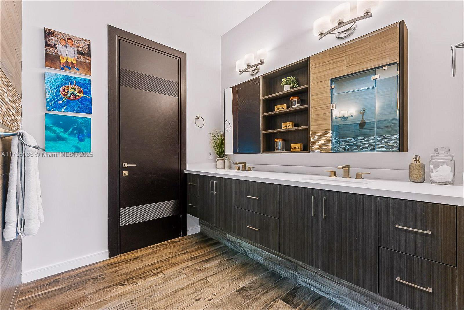 LAUDERDALE SHORES REAMEN - Residential