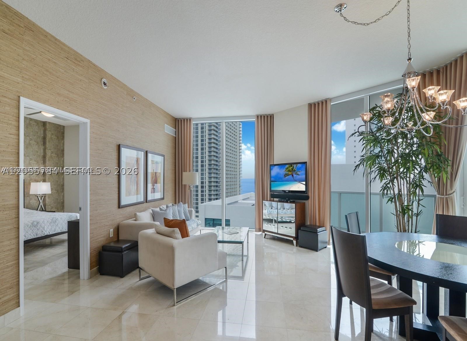 ST TROPEZ ON THE BAY 1 CO - Residential Lease