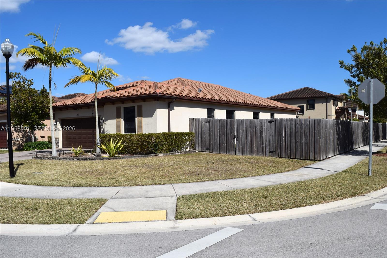 KINGMAN COMMONS - Residential