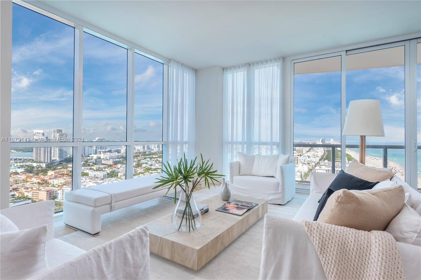 CONTINUUM ON SOUTH BEACH - Residential